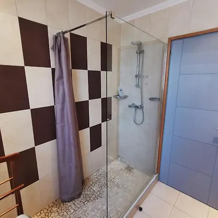 Vue Proche 10 Personnes *