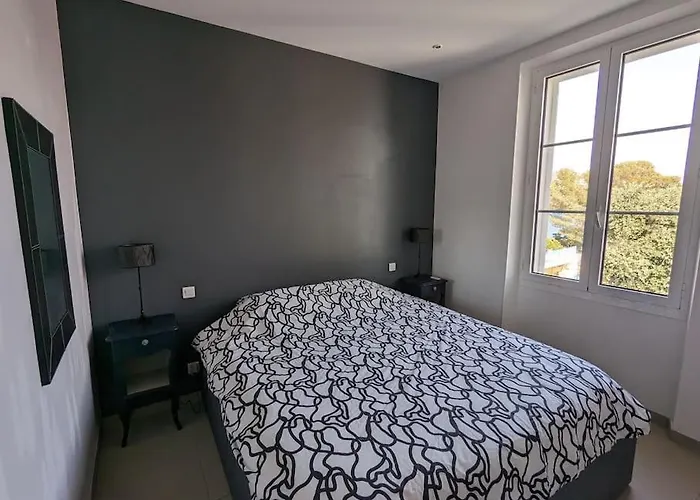 Vue Proche 10 Personnes Villa Saint-Raphaël