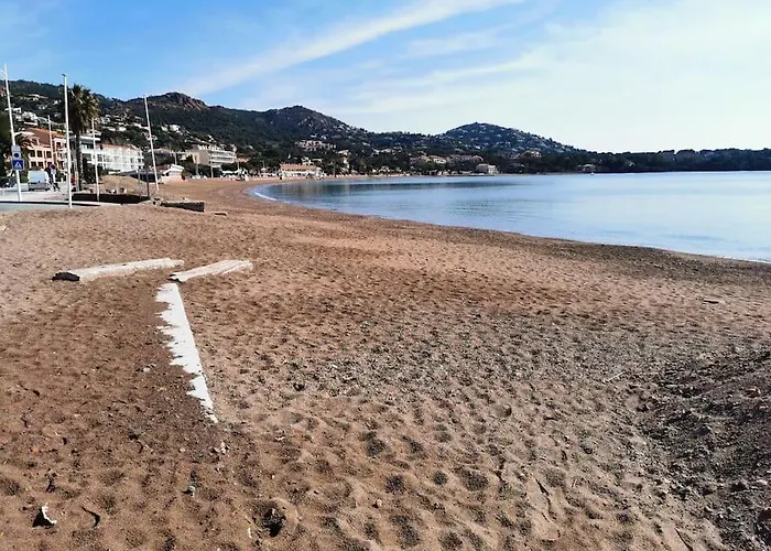 Vue Proche 10 Personnes *