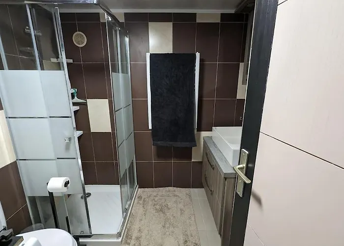 Villa Vue Proche 10 Personnes *